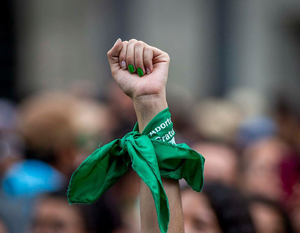 Parlamento Europeo podría incluir el aborto sin límites como “derecho”